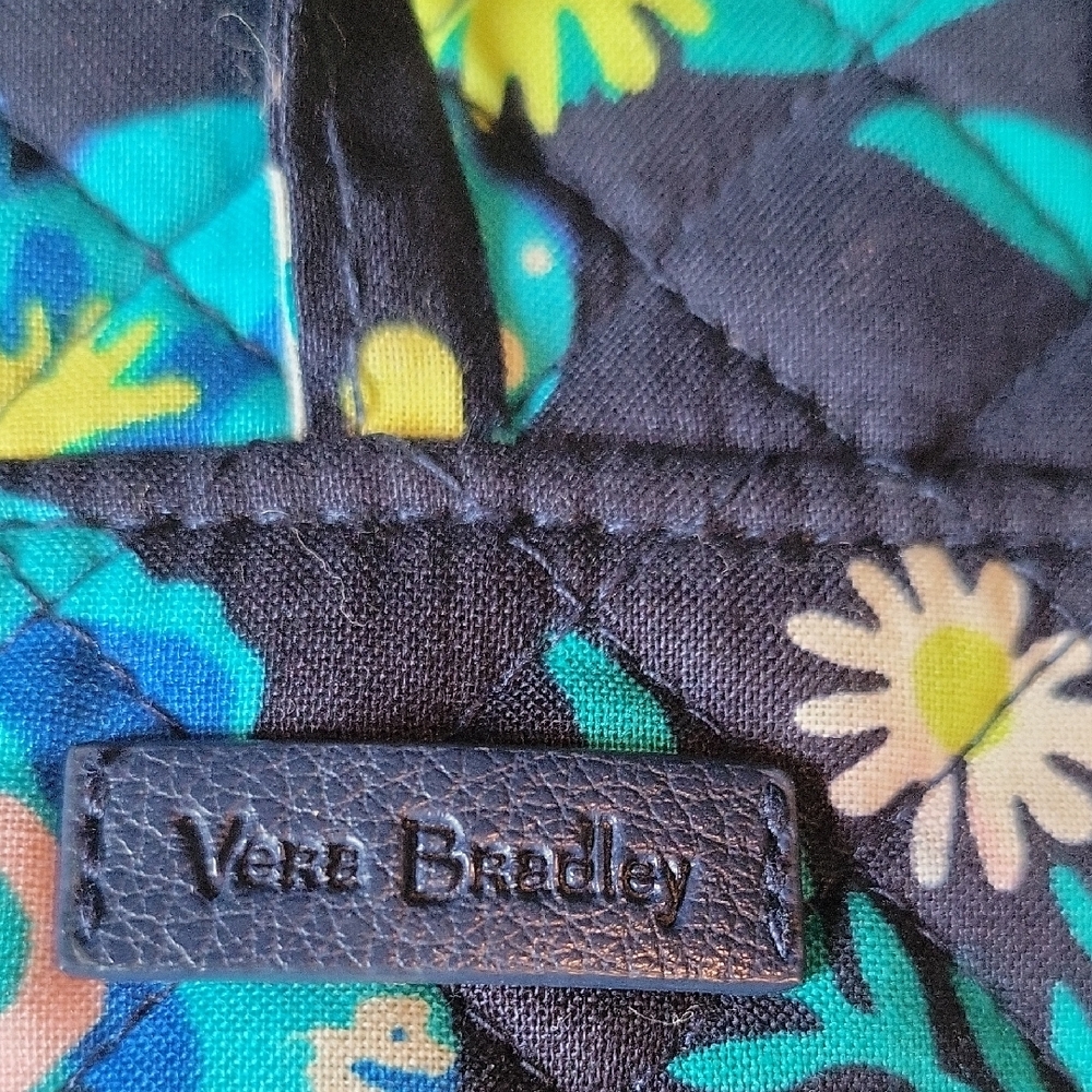 Vera Bradley Moonlight Garden Quilted Hanging Travel Toiletry bag - Picture 2 of 10